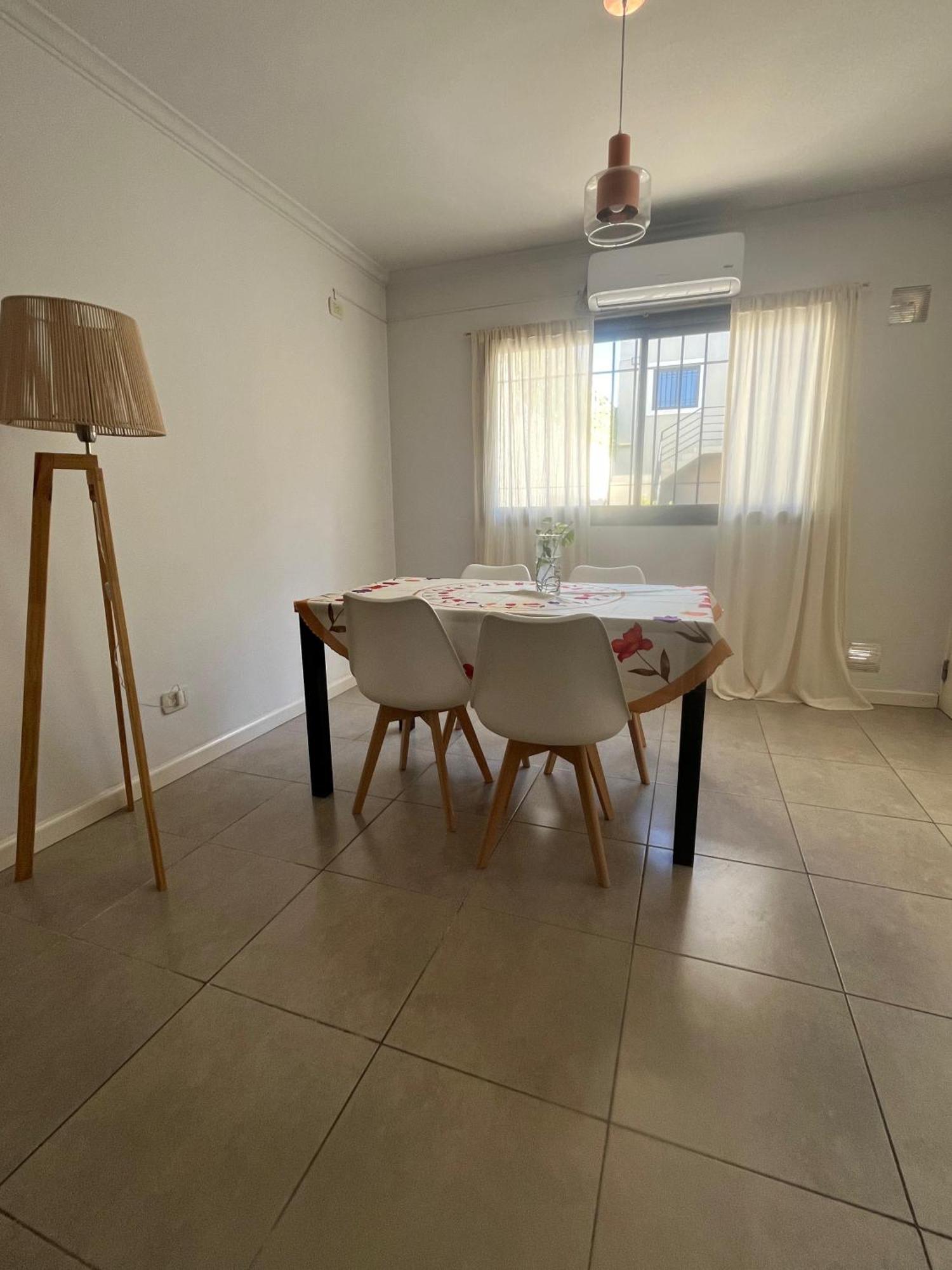 Luminoso Departamento En Zona Residencial Apartment Мендоса Екстериор снимка